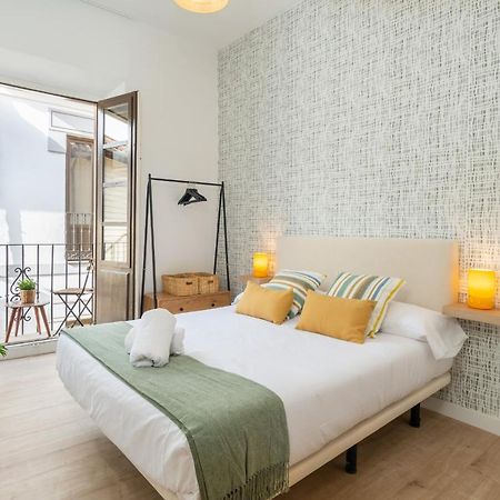 Apartamentos Luna Suites Palacio Dorita Granada Exterior foto